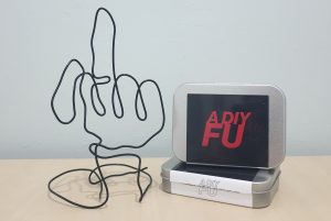 A Hobbyist Presents DIY Middle Finger Statue Kit Review